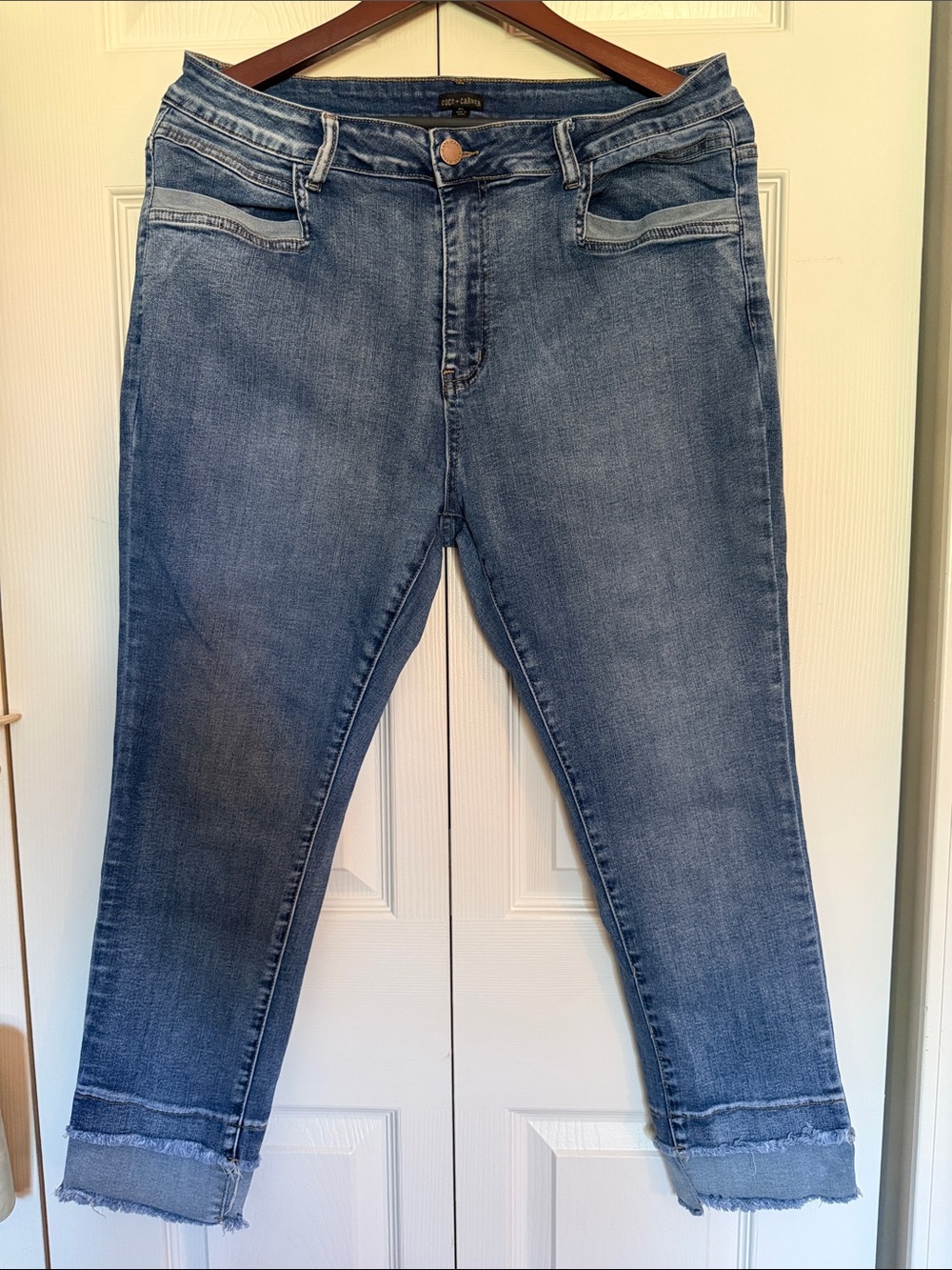 Coco + Carmen Mid-Blue Cropped Frayed-Hem Jeans